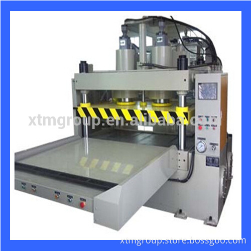 Double Working Positions High Accuracy Die Cutting Machine For Car Decorative Film